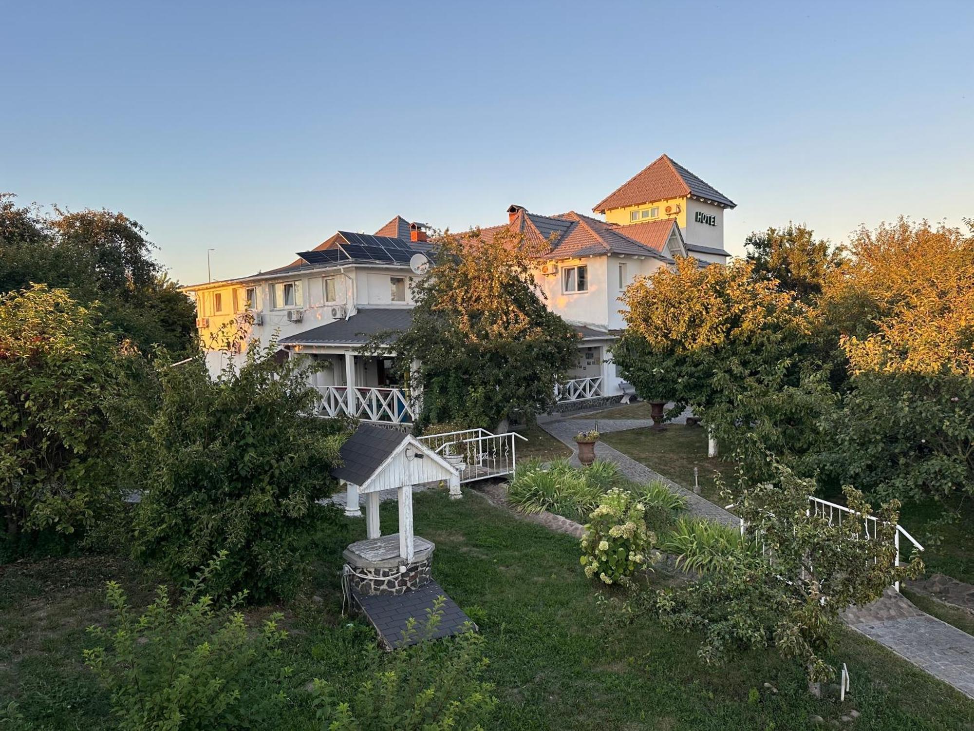 Maison Blanche Ecohousе Mytnitsa Екстериор снимка